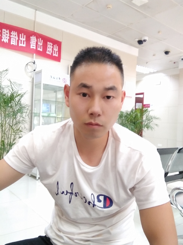 小少的第一张照片--曲靖相亲服务中心