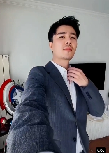 孤獨一郎的第一张照片--曲靖相亲服务中心