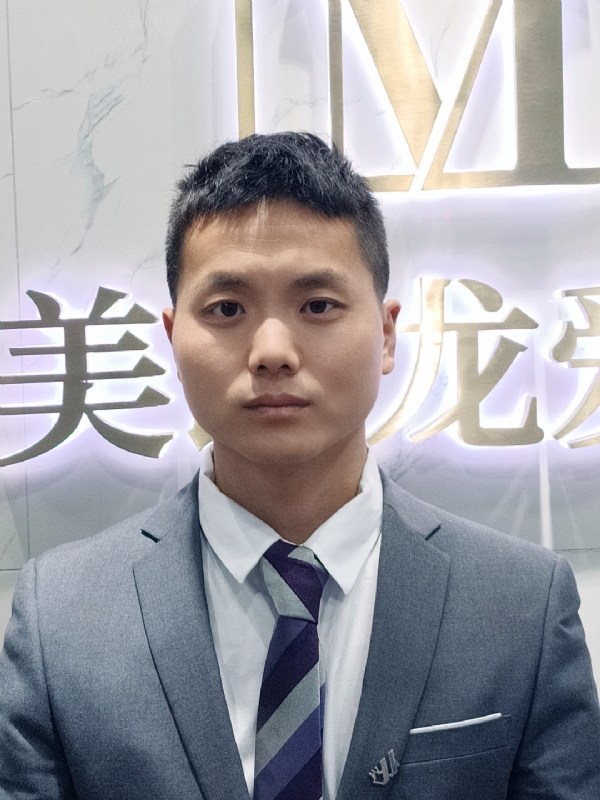 武路的第一张照片--曲靖相亲服务中心
