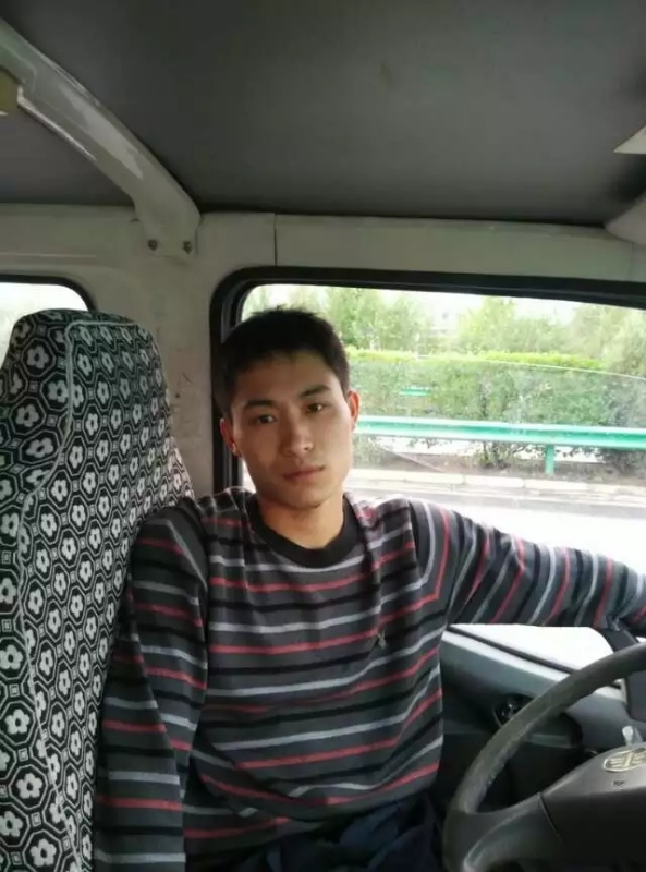 桦树林的第一张照片--曲靖相亲服务中心
