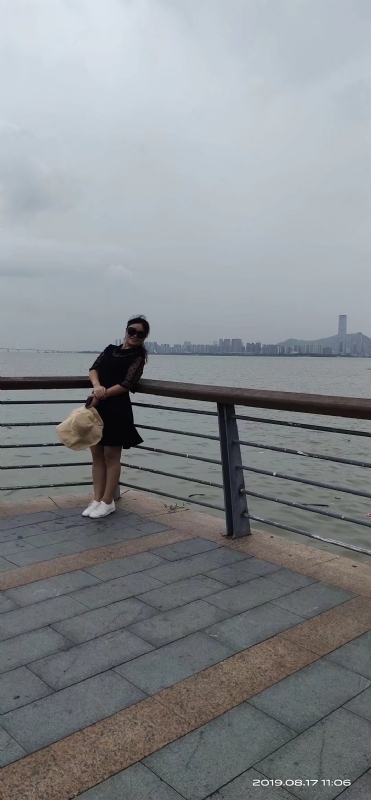 清秋的第一张照片--曲靖相亲服务中心