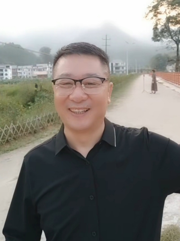 在這裡等你的第四张照片--曲靖相亲服务中心