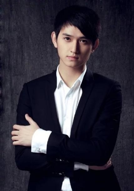 夏天的第一张照片--曲靖相亲服务中心