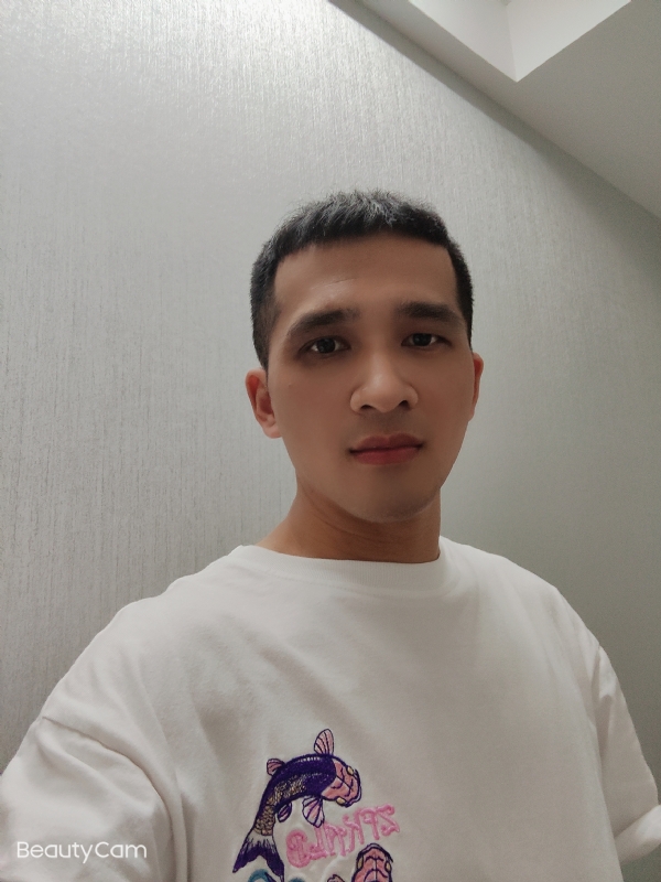 开心每一天的第一张照片--曲靖相亲服务中心