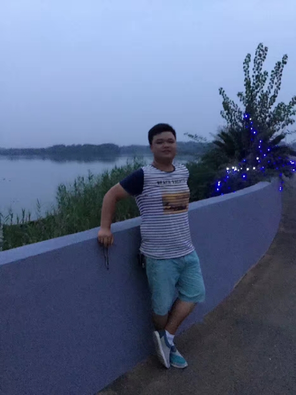 RLC的第一张照片--曲靖相亲服务中心