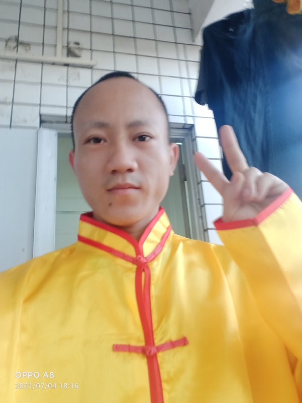 宋福军的第二张照片--曲靖相亲服务中心