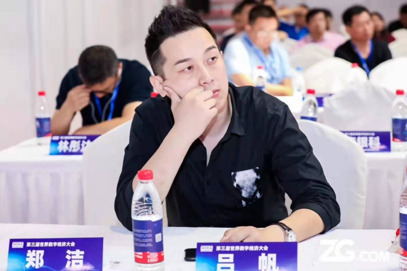 一生摯愛的第一张照片--曲靖相亲服务中心
