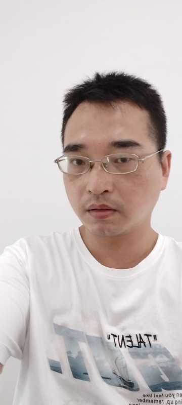 辉哥的第一张照片--曲靖相亲服务中心