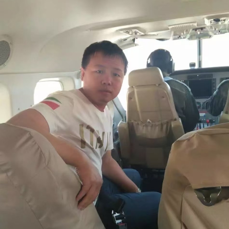 随风飘零的第三张照片--曲靖相亲服务中心