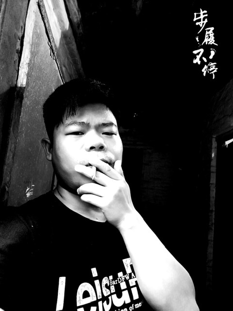 一見鍾情的第四张照片--曲靖相亲服务中心