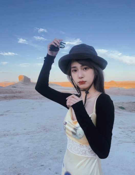 英姐的第一张照片--曲靖相亲服务中心