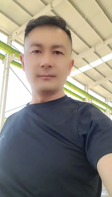 ZHANGHAO的第一张照片--曲靖相亲服务中心