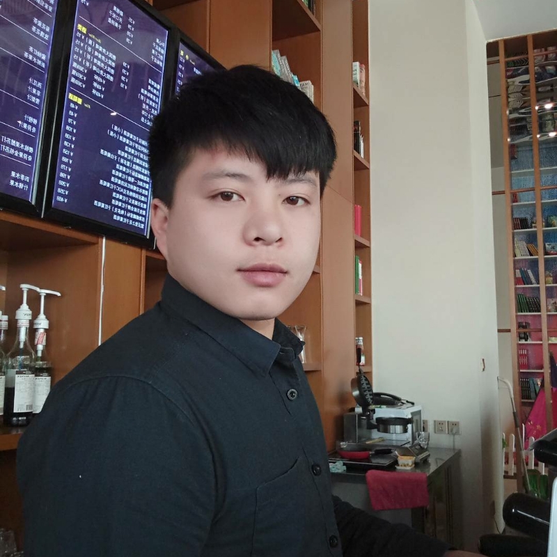 帅被人打的第一张照片--曲靖相亲服务中心