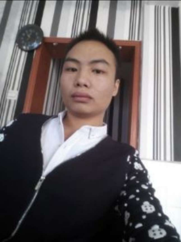 阿龙的第一张照片--曲靖相亲服务中心