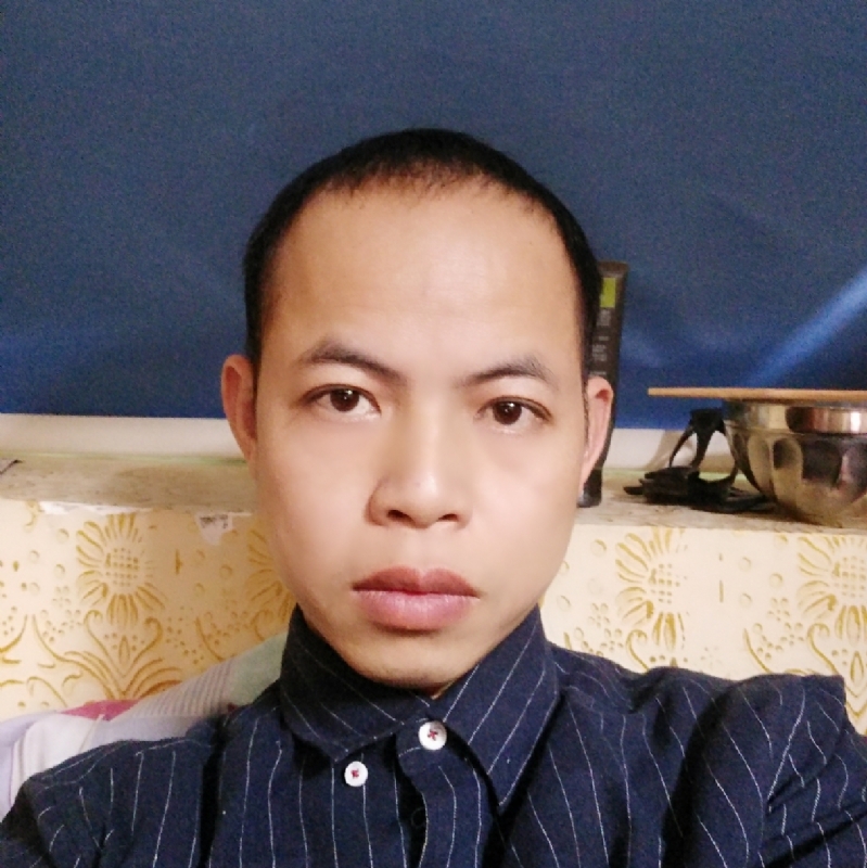 男儿当自强的第一张照片--曲靖相亲服务中心