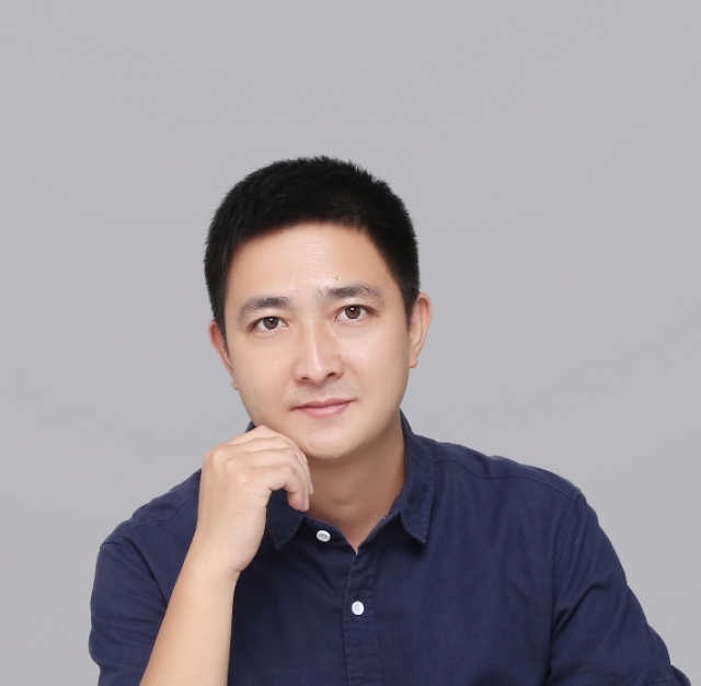 小丑的第一张照片--曲靖相亲服务中心