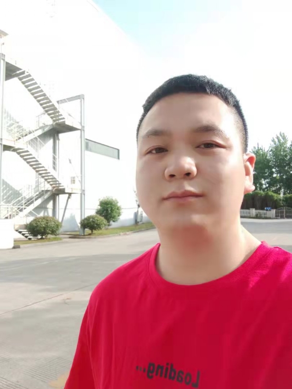 亮的第一张照片--曲靖相亲服务中心