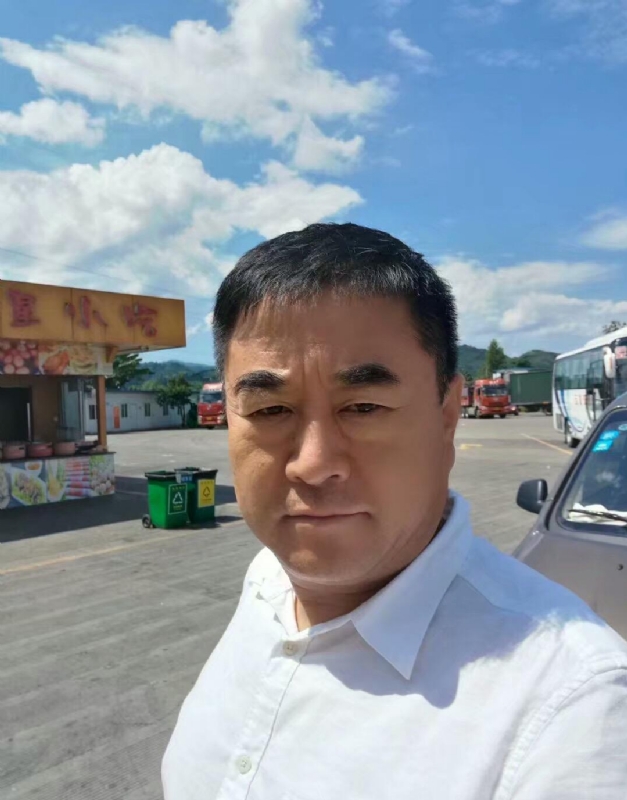 从此不再孤独的第一张照片--曲靖相亲服务中心