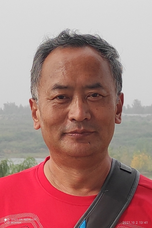 与你同行的第一张照片--曲靖相亲服务中心