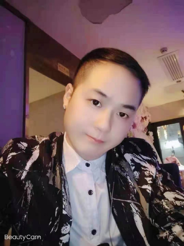 放弃一切，从头再来的第一张照片--曲靖相亲服务中心