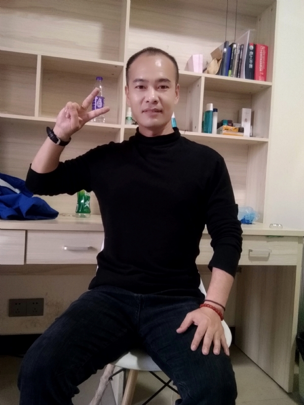 熊大与熊二的第一张照片--曲靖相亲服务中心