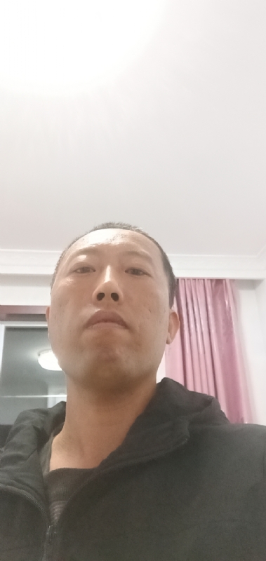月上云端的第一张照片--曲靖相亲服务中心