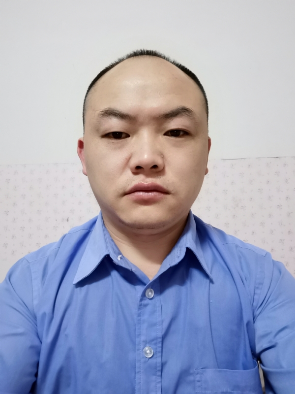 与子携老的第一张照片--曲靖相亲服务中心