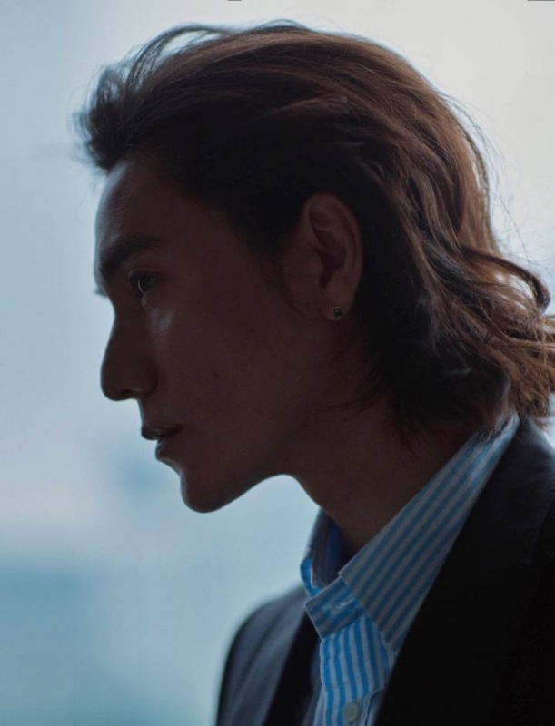 李嘉廷的第一张照片--曲靖相亲服务中心