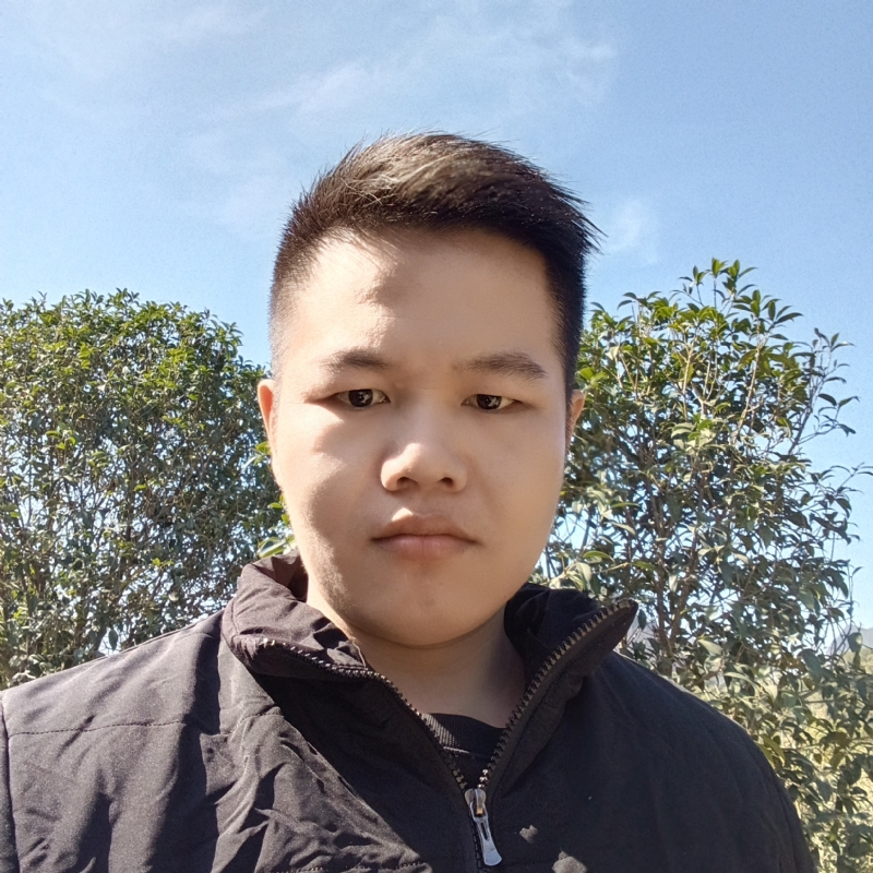 龙怀的第二张照片--曲靖相亲服务中心