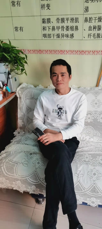 家家怡的第一张照片--曲靖相亲服务中心
