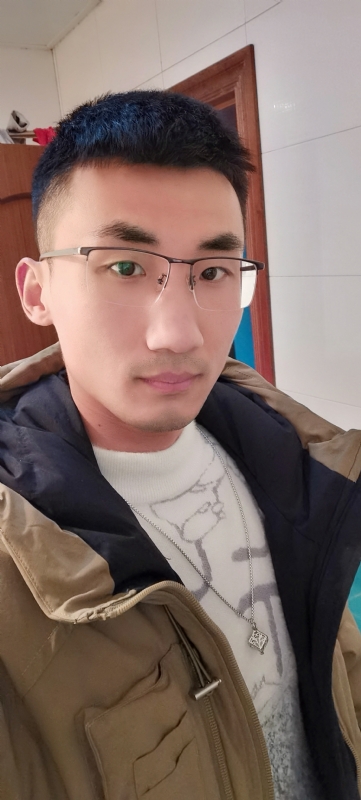 闯红灯吐泡泡的第二张照片--曲靖相亲服务中心