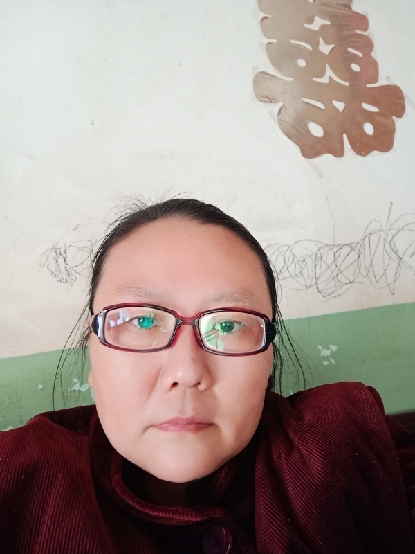 苦乐的第一张照片--曲靖相亲服务中心