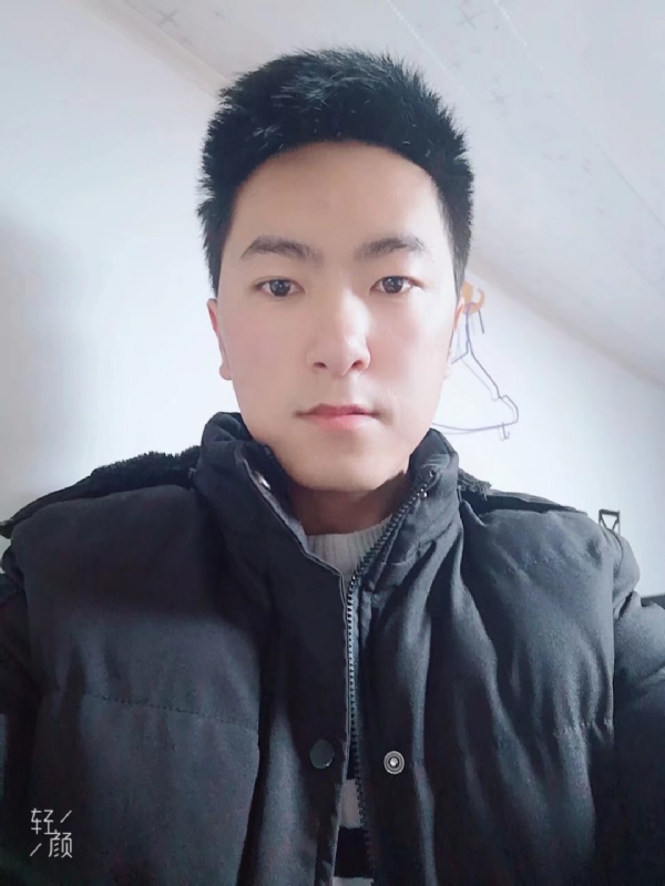 儒雅的玉龙兄的第一张照片--曲靖相亲服务中心