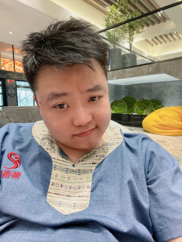 小恶魔的第一张照片--曲靖相亲服务中心