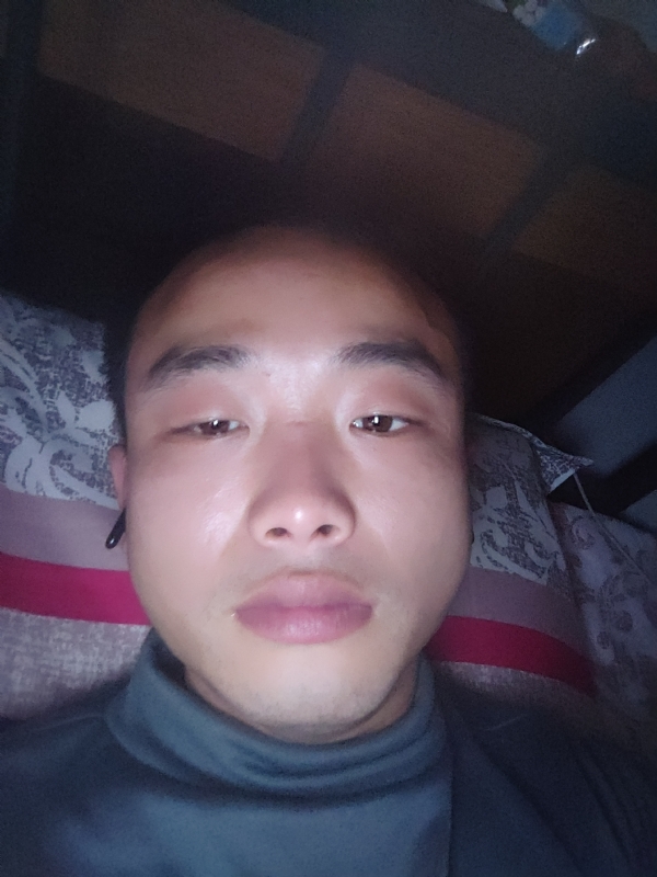 偏爱的第一张照片--曲靖相亲服务中心