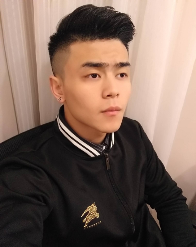 随缘的第一张照片--曲靖相亲服务中心