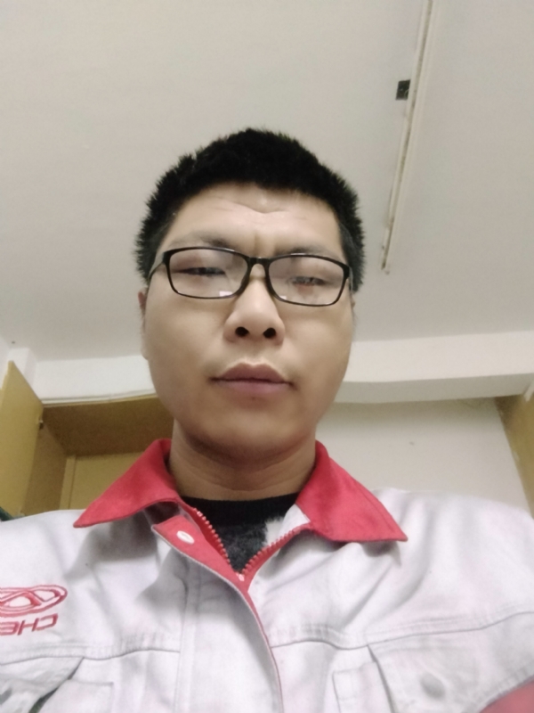 爱你就疼你的第一张照片--曲靖相亲服务中心