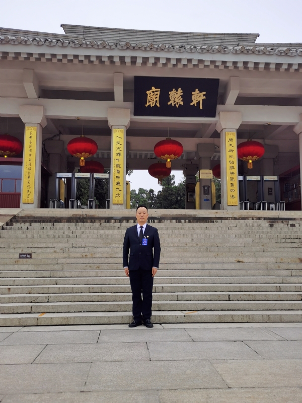 莫待花落空折枝的第二张照片--曲靖相亲服务中心