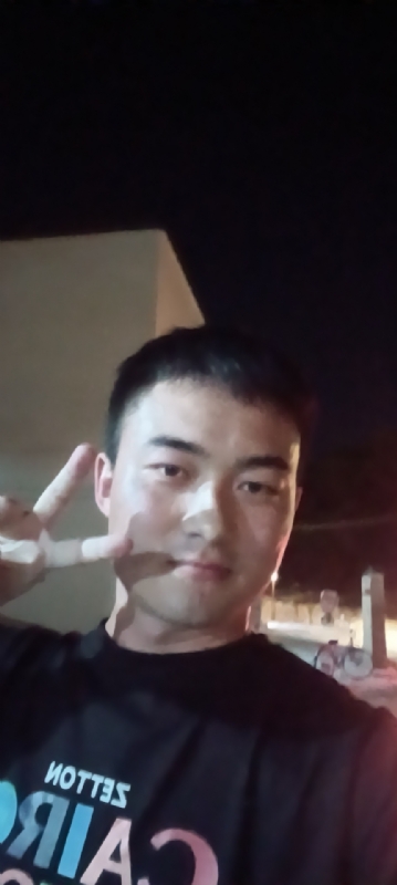 逆光的第三张照片--曲靖相亲服务中心