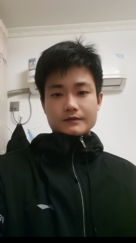 Mr丶Cui的第二张照片--曲靖相亲服务中心