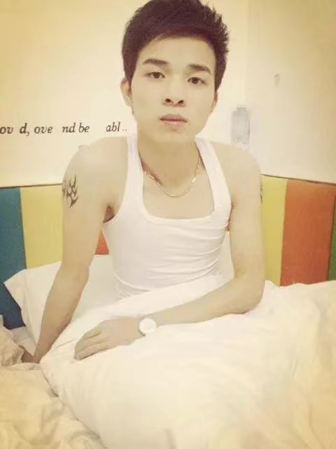 风雨同舟的第一张照片--曲靖相亲服务中心