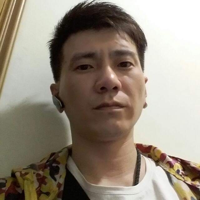 ~忠~仔的第四张照片--曲靖相亲服务中心