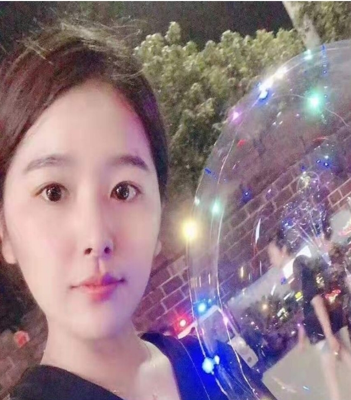 心碎小猪的第一张照片--曲靖相亲服务中心