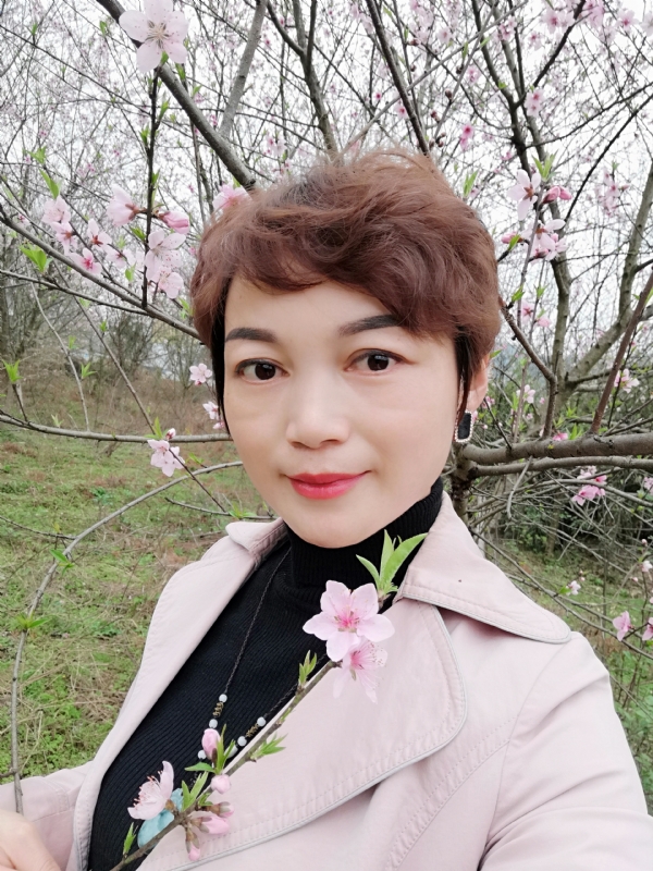 转角遇到你的第一张照片--曲靖相亲服务中心