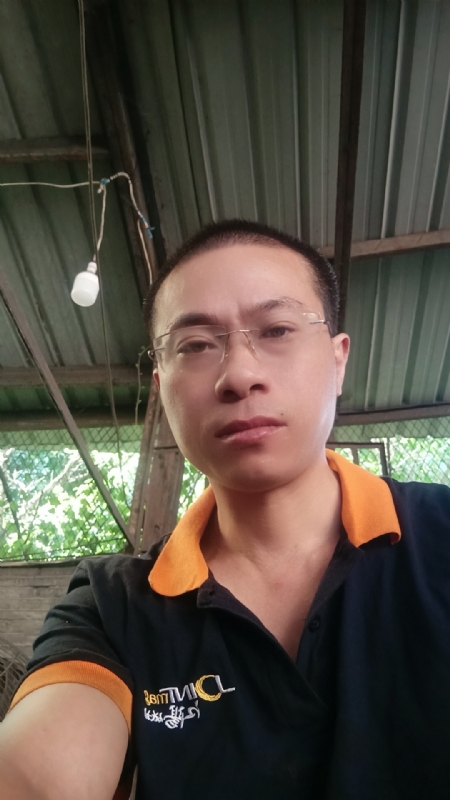 一个人好难的第一张照片--曲靖相亲服务中心