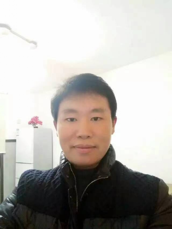 擎天柱的第一张照片--曲靖相亲服务中心