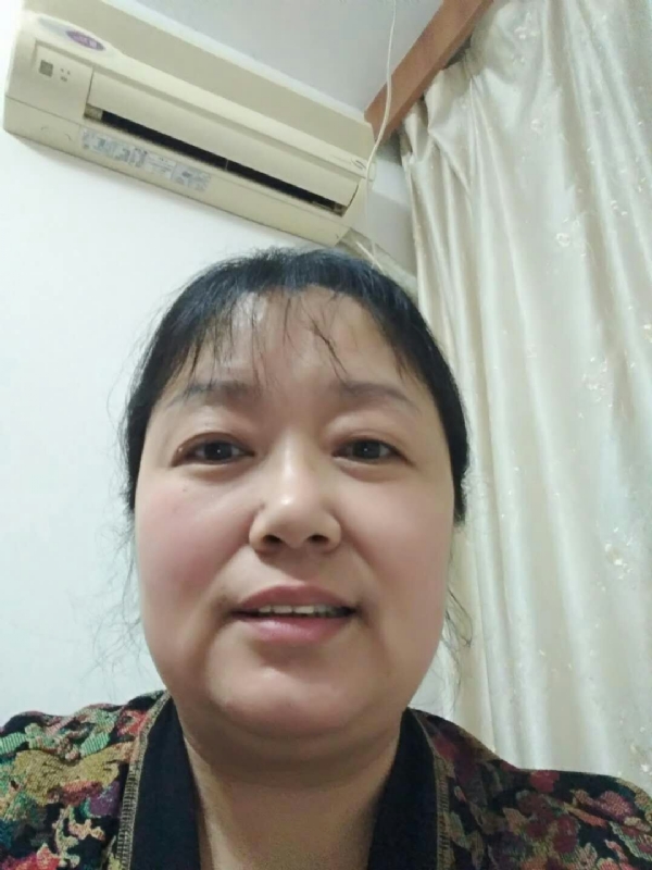 雨中漫步的第一张照片--曲靖相亲服务中心