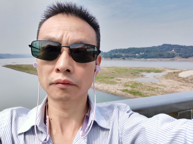 猪哥哥的第一张照片--曲靖相亲服务中心