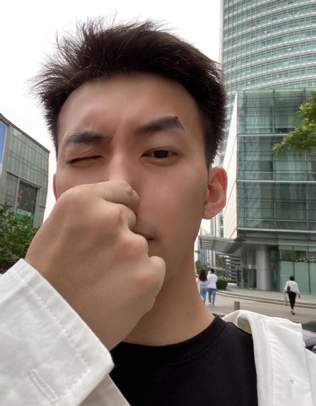 绝世大冤种的第四张照片--曲靖相亲服务中心