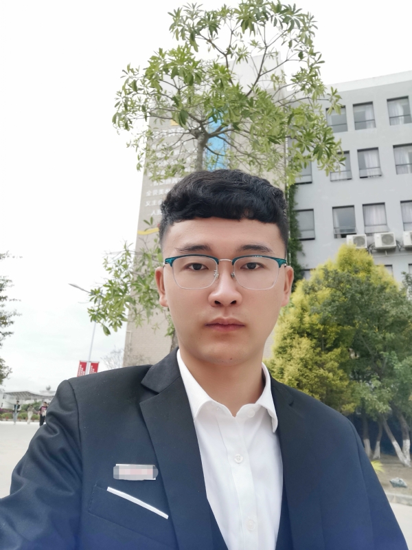 毓文的第一张照片--曲靖相亲服务中心